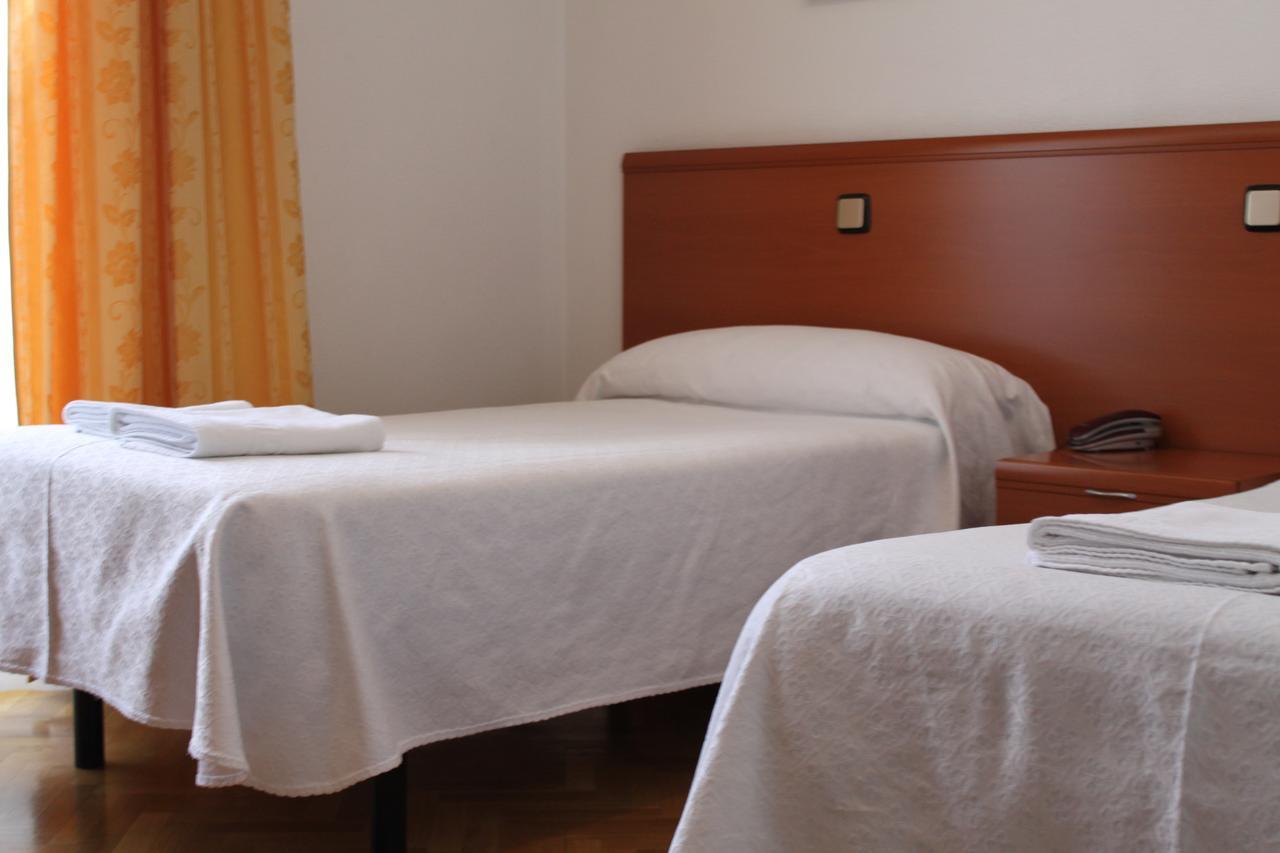Hostal Jerez Madrid Exterior photo