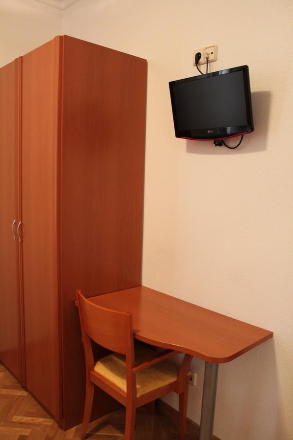Hostal Jerez Madrid Exterior photo