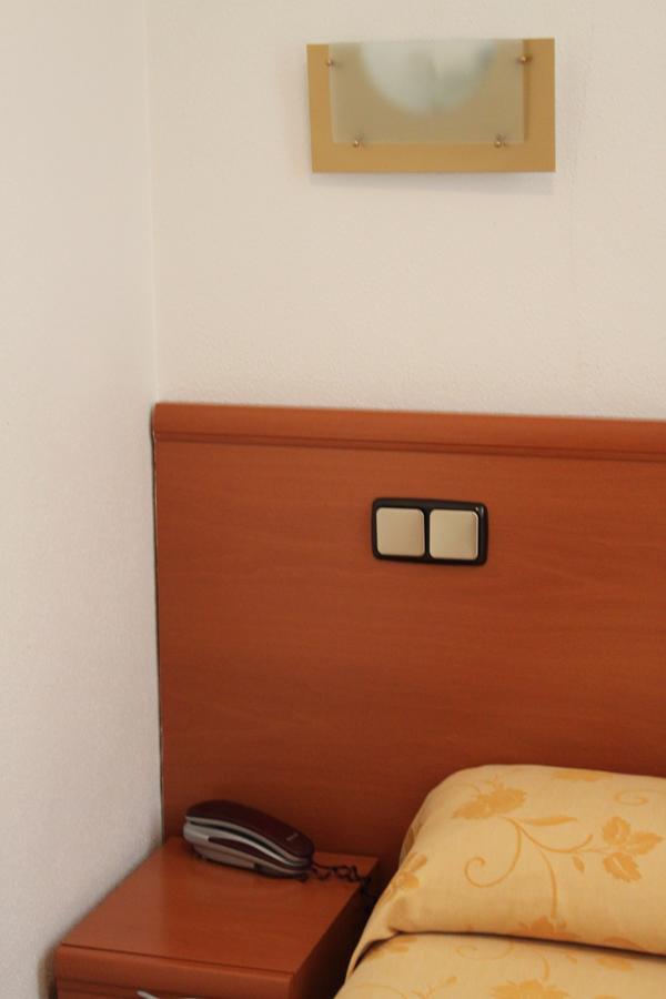 Hostal Jerez Madrid Exterior photo